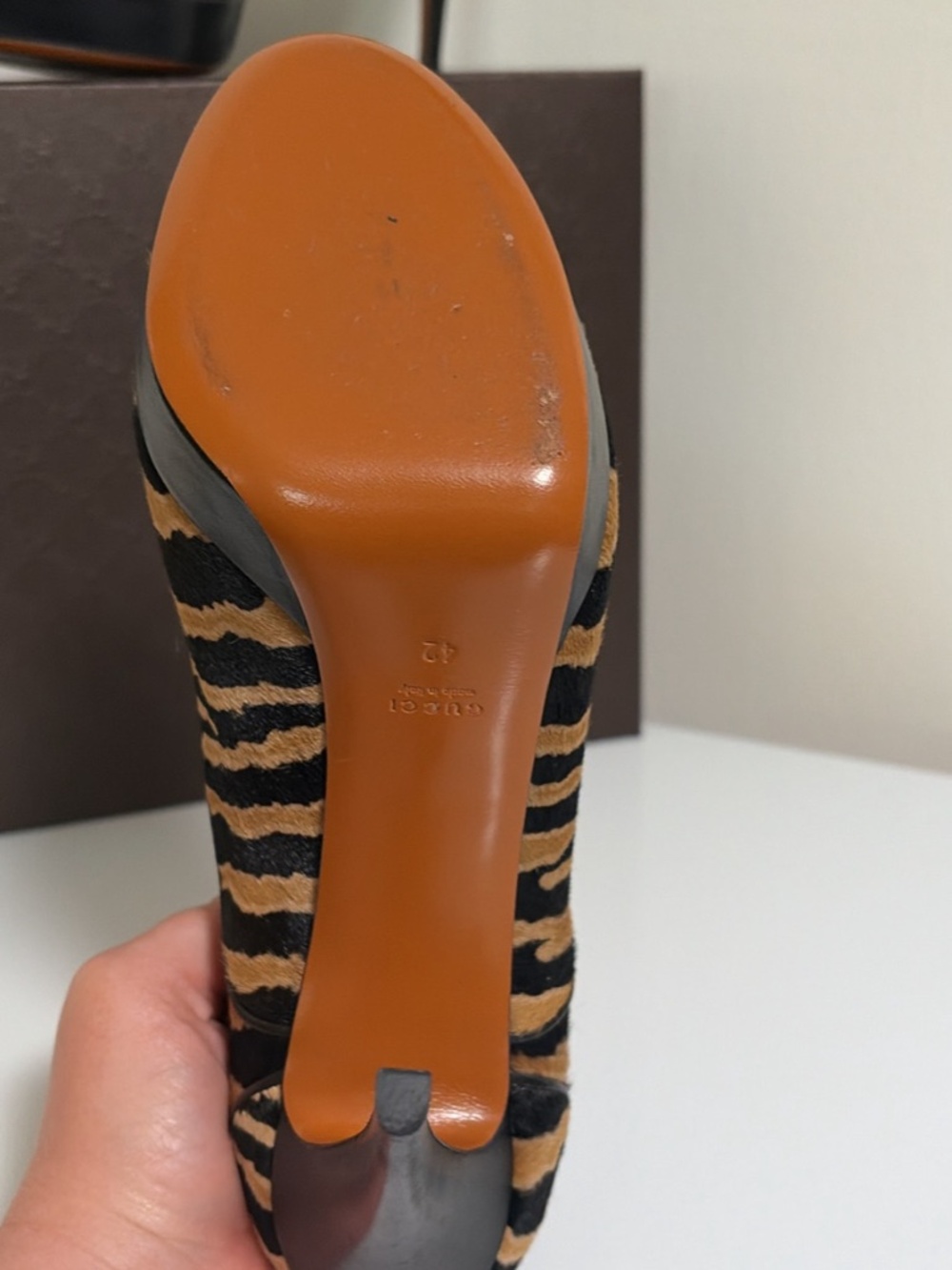 Gucci horsehair platform heels - Picture 2 of 9